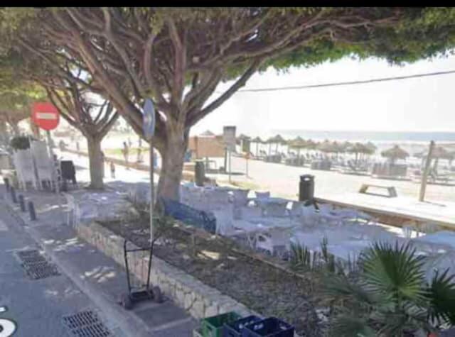 Apartamento En Primera Linea De Playa El Palo Málaga Buitenkant foto