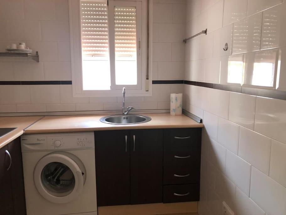 Apartamento En Primera Linea De Playa El Palo Málaga Buitenkant foto